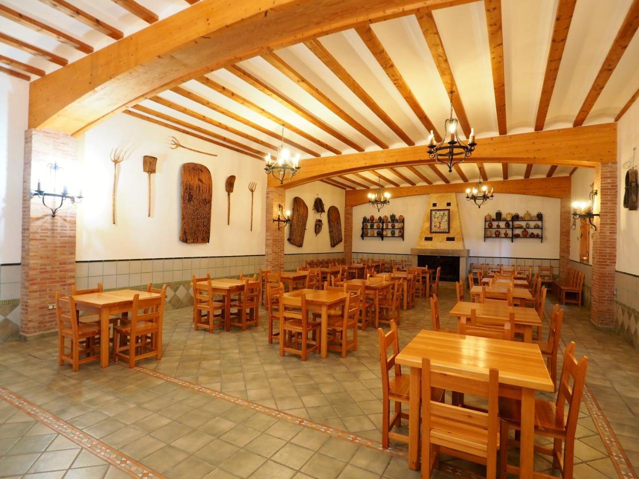 Monasterio El Olivar Estercuel Bagian luar foto